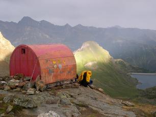 A hut/bivouac Tour of the Cervin / Matterhorn