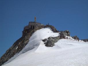 The Punta Helbronner, 3462m (old summit station)