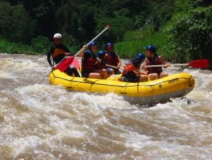 Rafting in Dora Baltea River